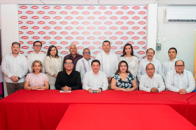 El Magistrado Hugo Gama Fortalece el Diálogo con Personas Juzgadoras de la Región Lázaro Cárdenas Michoacán 